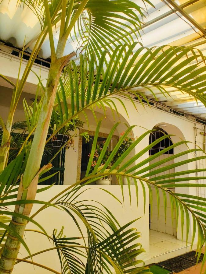 Tita'S Airport Hotel Cartagena Kültér fotó